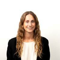 4. María Elisa Ariztía M